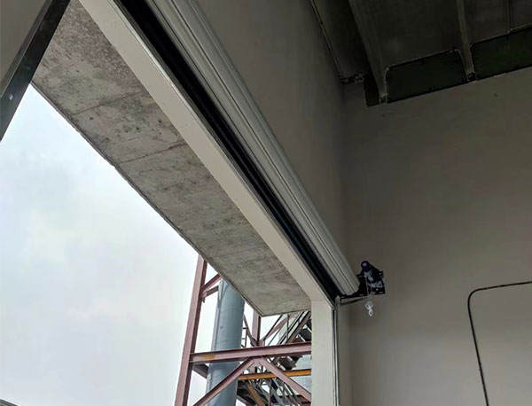 廠房工業(yè)抗風(fēng)門