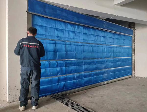 特級無機(jī)布防火卷簾門